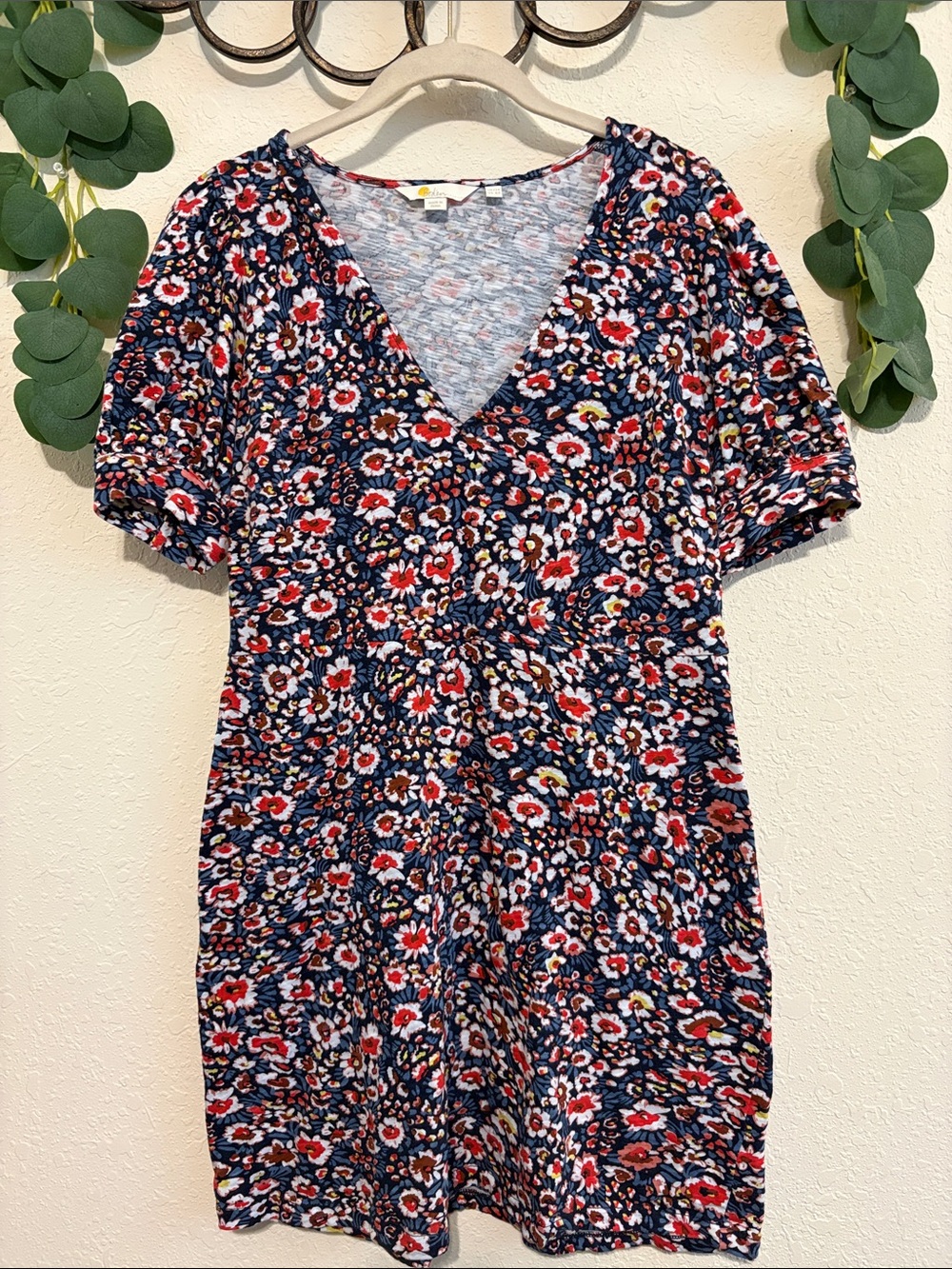 Boden Blue and Red Floral Puff-Sleeved Mini Dress✨